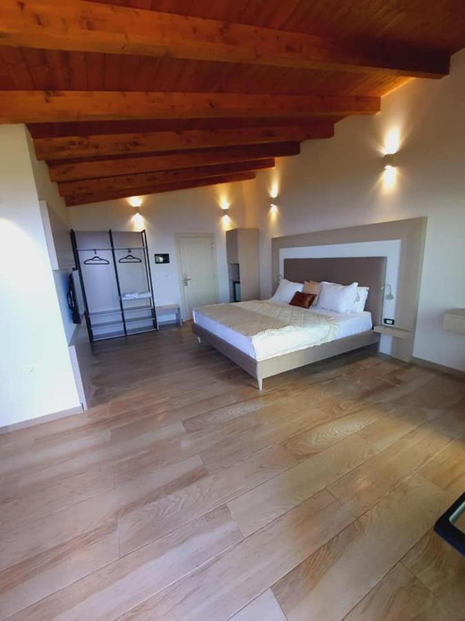 Relax 4*